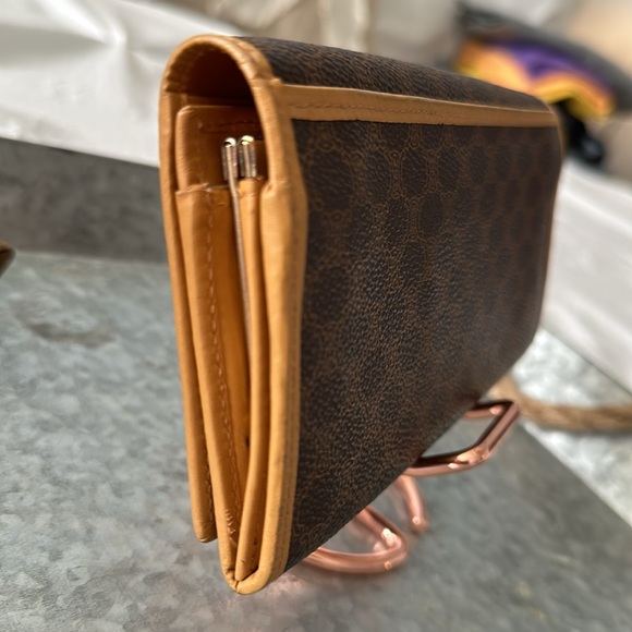 Celine Wallet - Picture 6 of 14